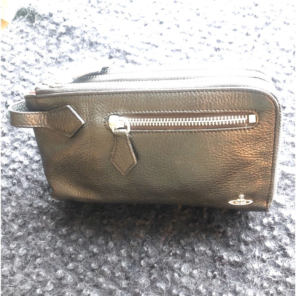 Vivienne Westwood black pebble leather 3 zippered-section wristlet